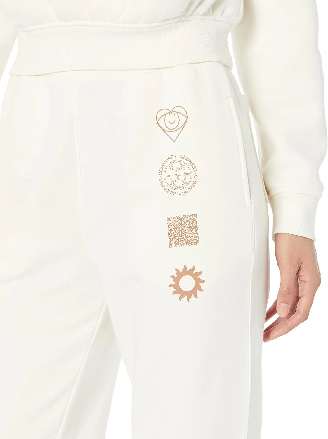 Amazon Essentials Women's Relaxed High Waist Joggers (Available in Plus Size)