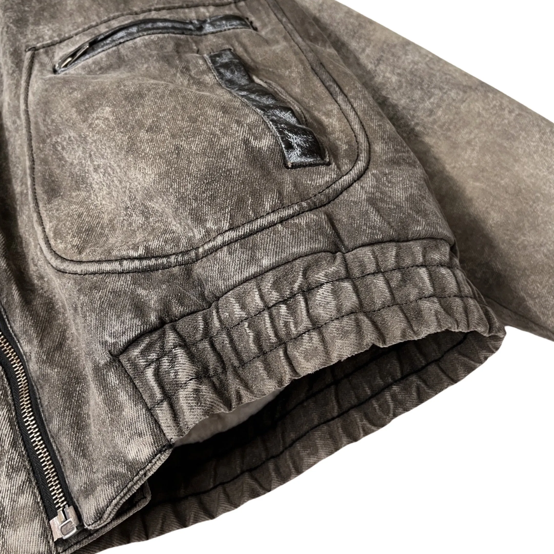 Vintage Sherpa Lined Denim Jacket in 1983 / LARGE (42-44)