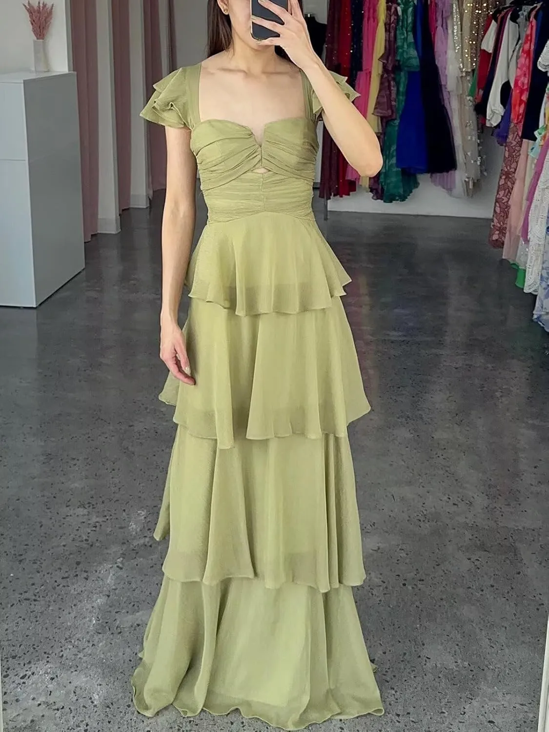 Women’s Ruffle Bridesmaid Dresses Long Chiffon Tiered Prom Dresses 2025 Pleated Flutter Sleeve Formal Evening Gown